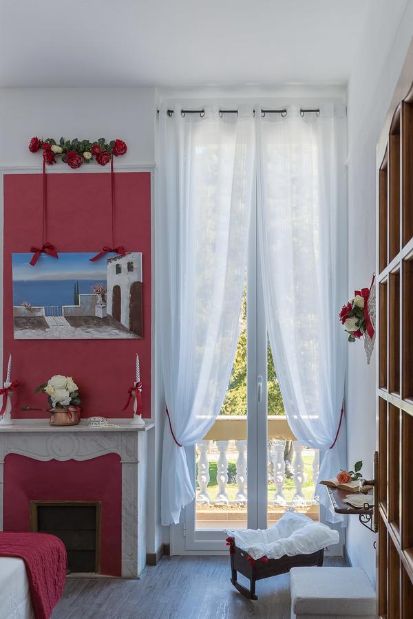 Вилла Dussaiga - La Casa Di Meluccio Дольчеаккуа Экстерьер фото