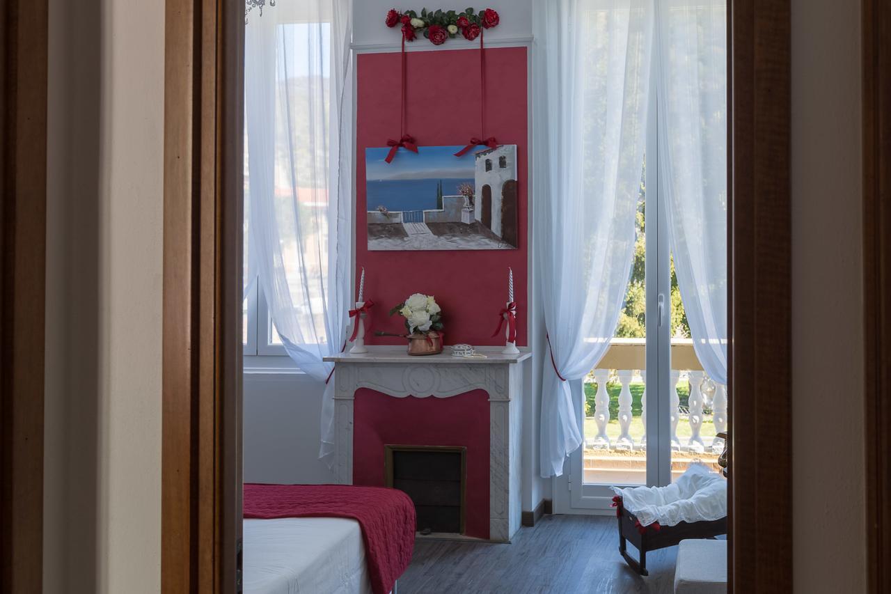 Вилла Dussaiga - La Casa Di Meluccio Дольчеаккуа Экстерьер фото