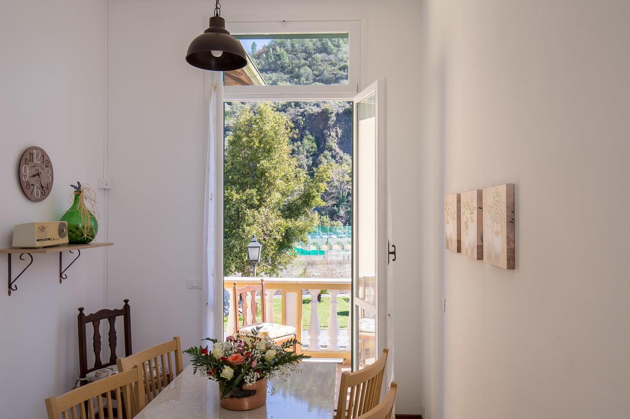 Вилла Dussaiga - La Casa Di Meluccio Дольчеаккуа Экстерьер фото